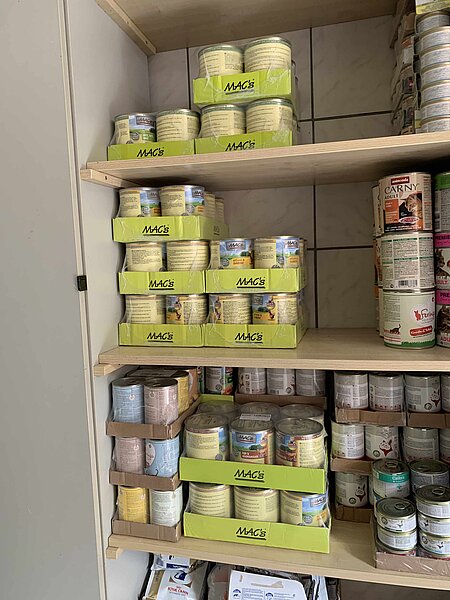 Futterkammer mit tollem Futter
