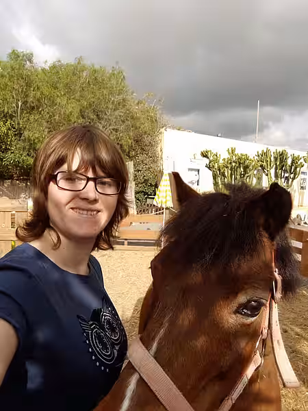 Lisa Jurk und ein Pony Lisa Jurk